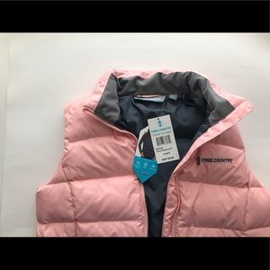 Free Country Down’s Women’s Vest
